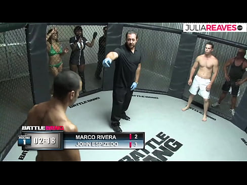 ❤️ Ultimate Fighter rast piştî şerekî di rîngê de keçikek jimare dike ❤❌ Pornoya rûsî li me ❌